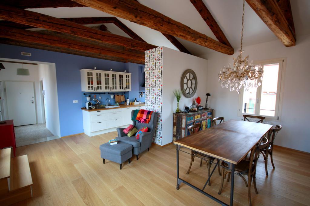 Apartament Terrazza Rialto Wenecja Pokój zdjęcie