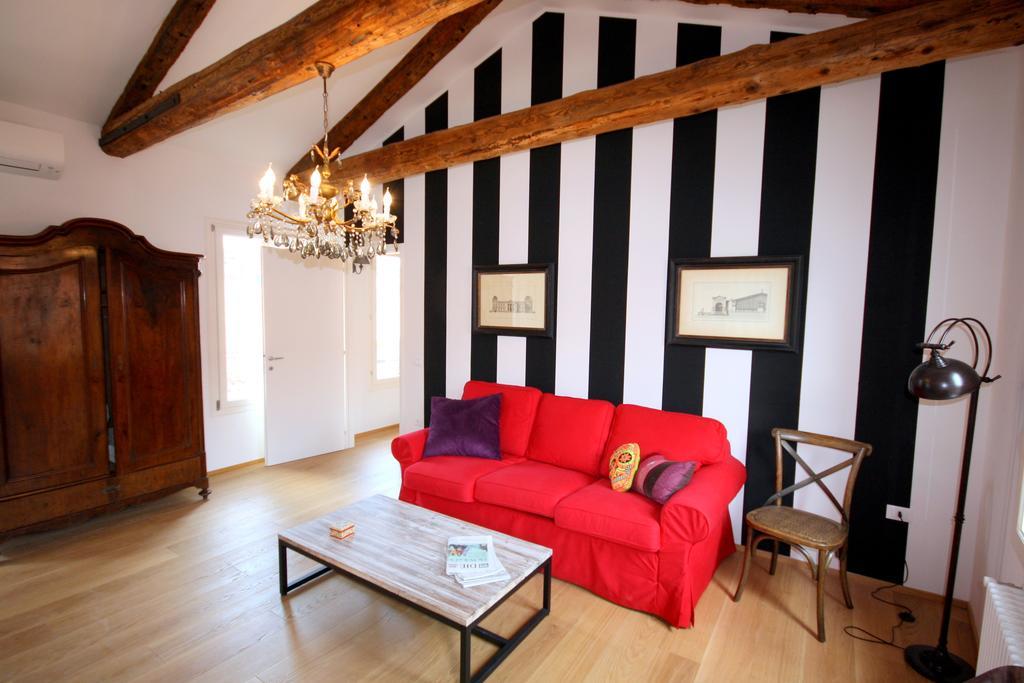 Apartament Terrazza Rialto Wenecja Pokój zdjęcie